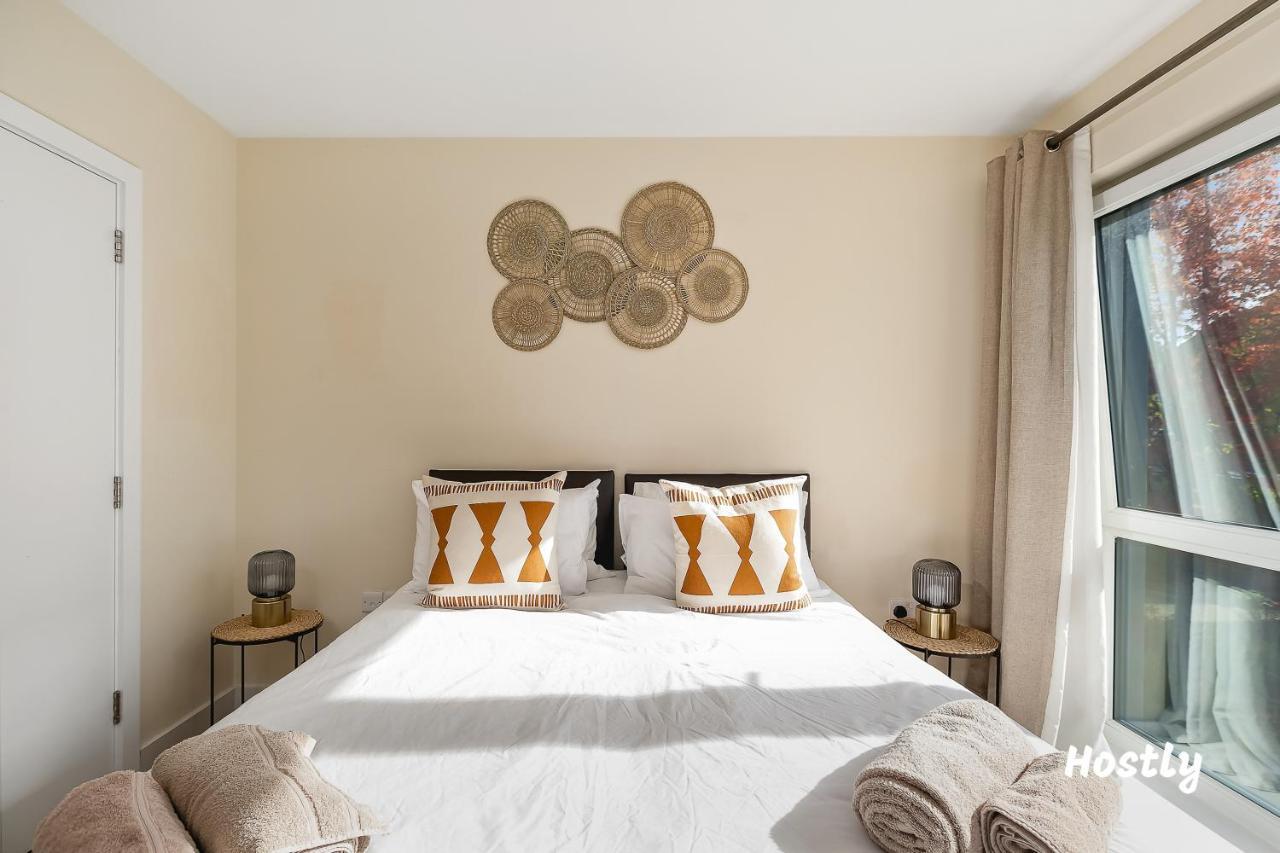 Puffin Way - Comfortable, Spacious House With Parking ريدينج المظهر الخارجي الصورة